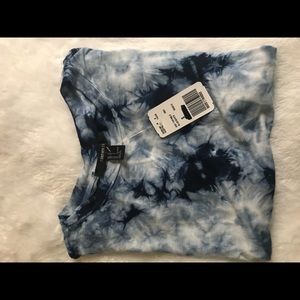 Blue and white tiedye top